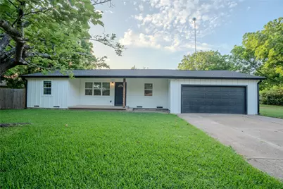 503 E Roosevelt Avenue, Whitney, TX 76692 - Photo 1