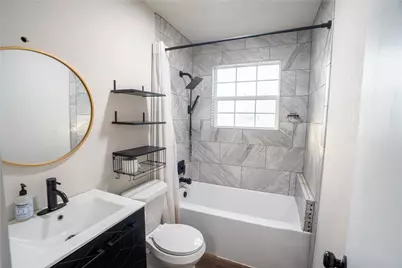 503 E Roosevelt Avenue, Whitney, TX 76692 - Photo 6