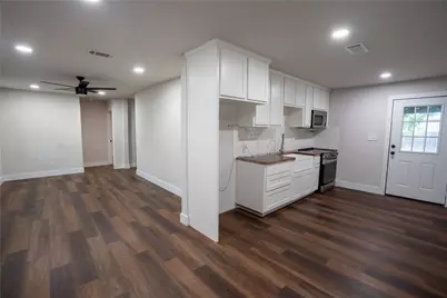 503 E Roosevelt Avenue, Whitney, TX 76692 - Photo 4