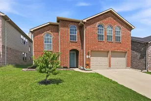 14037 Fontana Rd, Fort Worth, TX 76262 - Photo 4