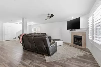 14037 Fontana Road, Fort Worth, TX 76262 - Photo 12