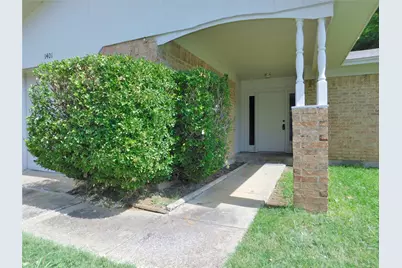 1401 Noble Street, Denton, TX 76209 - Photo 4