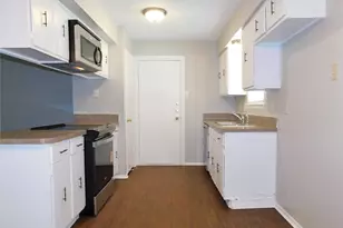 1401 Noble St, Denton, TX 76209 - Photo 12