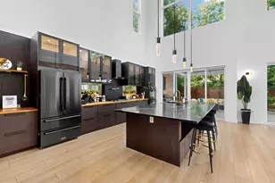 3946 N Cresthaven Rd, Dallas, TX 75209 - Photo 8