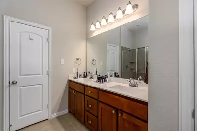 2559 Adam Lane, Lewisville, TX 75056 - Photo 16