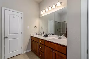 2559 Adam Ln, Lewisville, TX 75056 - Photo 16