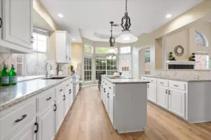 2633 Shadow Hill Ln, Plano, TX 75093 - Photo 14