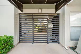 4211 Holland Ave, Dallas, TX 75219 - Photo 26