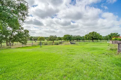 173 Sugartree Circle, Lipan, TX 76462 - Photo 6