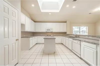 2424 Brycewood Lane, Plano, TX 75025 - Photo 6