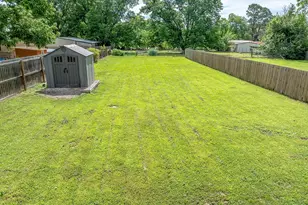 411 Dewitt St, Collinsville, TX 76233 - Photo 24