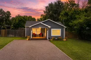 411 Dewitt St, Collinsville, TX 76233 - Photo 1