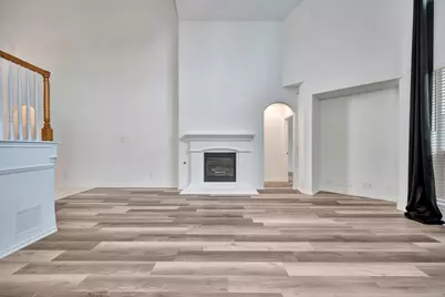 3244 Serpis, Grand Prairie, TX 75054 - Photo 8