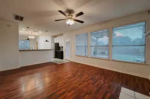 1184 Courtney Ln, Lewisville, TX 75077 - Photo 10