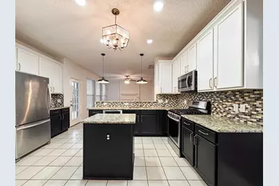 1184 Courtney Lane, Lewisville, TX 75077 - Photo 12