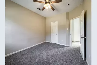 1184 Courtney Lane, Lewisville, TX 75077 - Photo 24