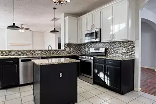 1184 Courtney Ln, Lewisville, TX 75077 - Photo 12