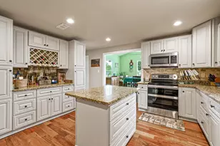 2 Mountain Climb Rd, Sherman, TX 75092 - Photo 12