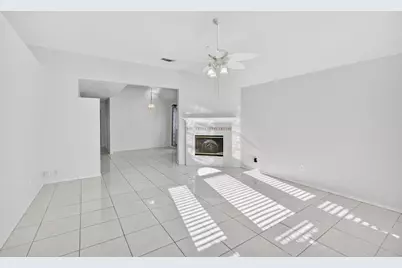 7016 Snowivy Court, Arlington, TX 76001 - Photo 4