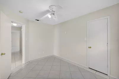 7016 Snowivy Court, Arlington, TX 76001 - Photo 12