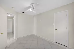 7016 Snowivy Ct, Arlington, TX 76001 - Photo 12