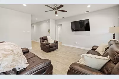 1202 Cyprus Lane, Cedar Hill, TX 75104 - Photo 4