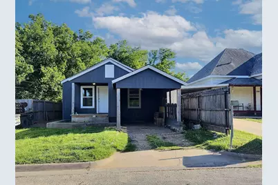 330 E Thompson Street, Jacksboro, TX 76458 - Photo 1
