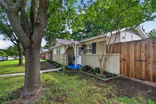 1621 Debbie Dr, Plano, TX 75074 - Photo 4
