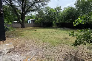 713 N Spears St, Alvarado, TX 76009 - Photo 28