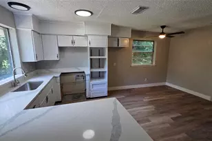713 N Spears St, Alvarado, TX 76009 - Photo 6