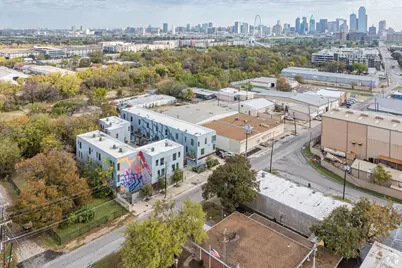 2303 Spencer Court, Dallas, TX 75208 - Photo 10