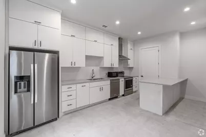2303 Spencer Court, Dallas, TX 75208 - Photo 8
