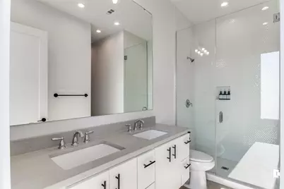 2303 Spencer Court, Dallas, TX 75208 - Photo 6