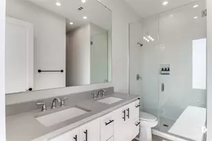 2303 Spencer Ct, Dallas, TX 75208 - Photo 6