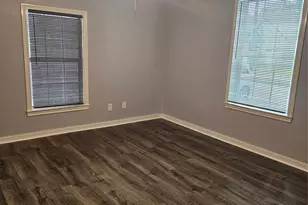 3907 Bois D Arc St, Greenville, TX 75401 - Photo 8