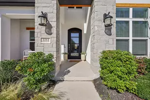 2212 Dunstan Dr, Fort Worth, TX 76008 - Photo 6