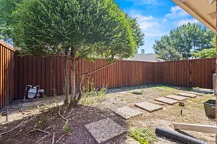 1804 Seminary Dr, Plano, TX 75075 - Photo 32