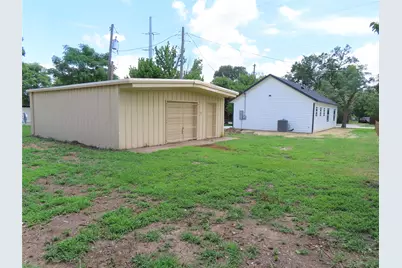 315 E Orville Street, Wills Point, TX 75169 - Photo 26