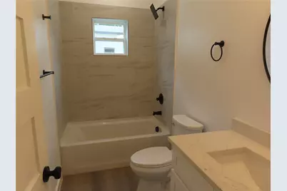 315 E Orville Street, Wills Point, TX 75169 - Photo 16