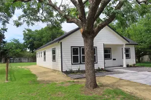 315 E Orville St, Wills Point, TX 75169 - Photo 4