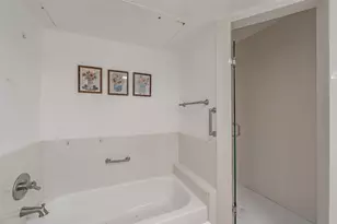 2402 Northlake Ct, Irving, TX 75038 - Photo 26