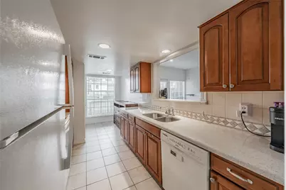 2402 Northlake Court, Irving, TX 75038 - Photo 10