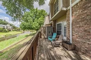 2402 Northlake Ct, Irving, TX 75038 - Photo 2