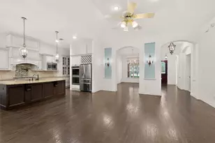 11048 Riney Ct, Frisco, TX 75035 - Photo 8
