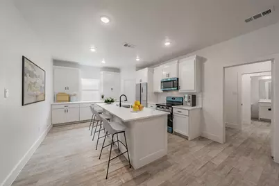 4526 Kolloch Drive, Dallas, TX 75216 - Photo 10