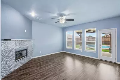 4545 Ridgepointe Drive, The Colony, TX 75056 - Photo 6