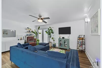 5927 E University Boulevard #221, Dallas, TX 75206 - Photo 2