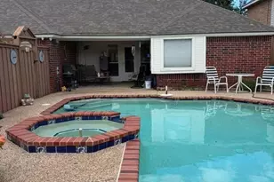 2306 Norwich Dr, Carrollton, TX 75006 - Photo 18