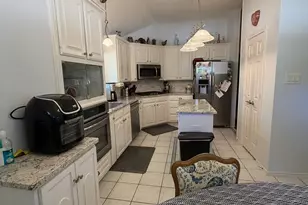 2306 Norwich Dr, Carrollton, TX 75006 - Photo 4