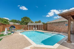 6802 Lochmoor Ln, Garland, TX 75044 - Photo 38